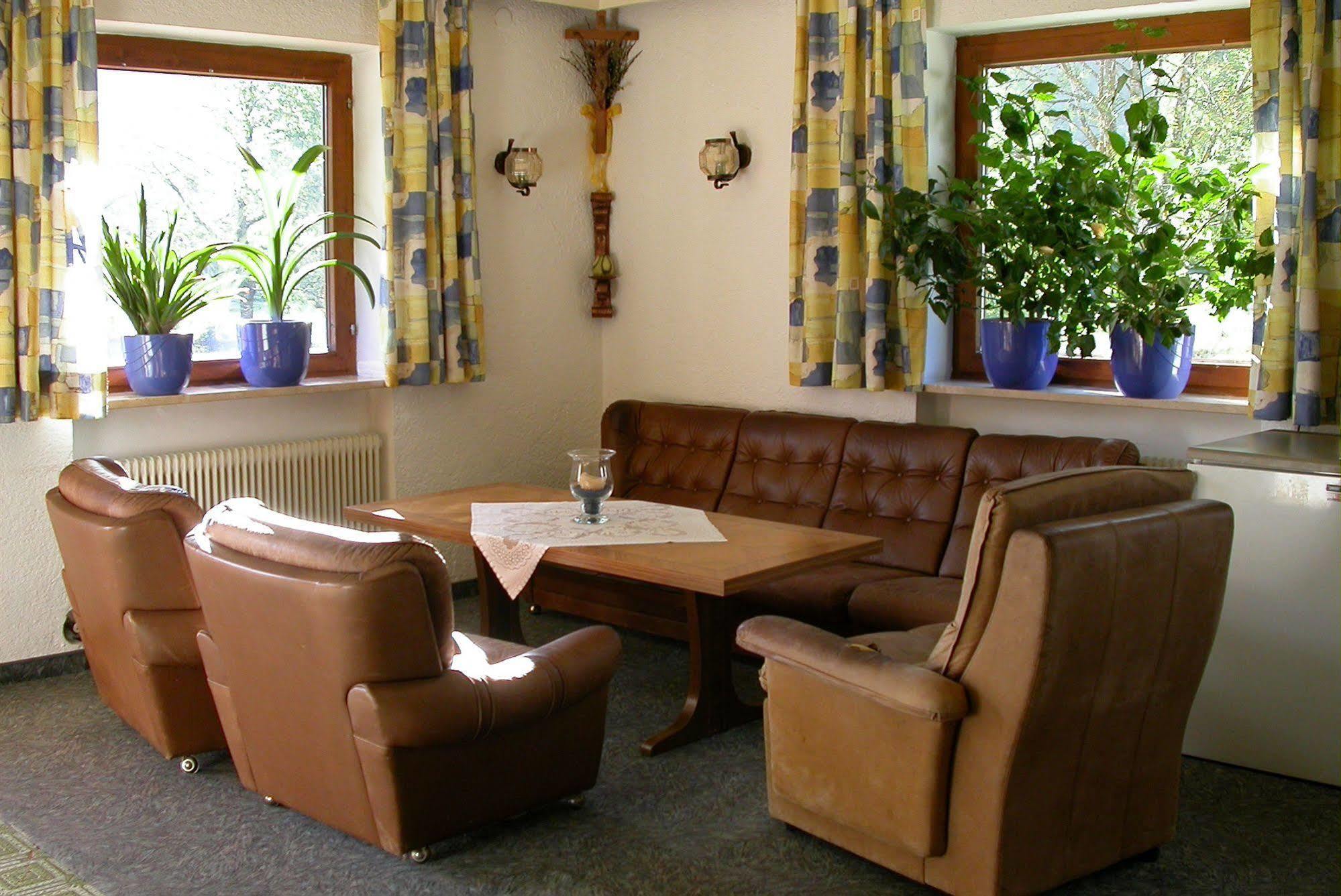 Pension Kristall Bramberg am Wildkogel Exterior photo